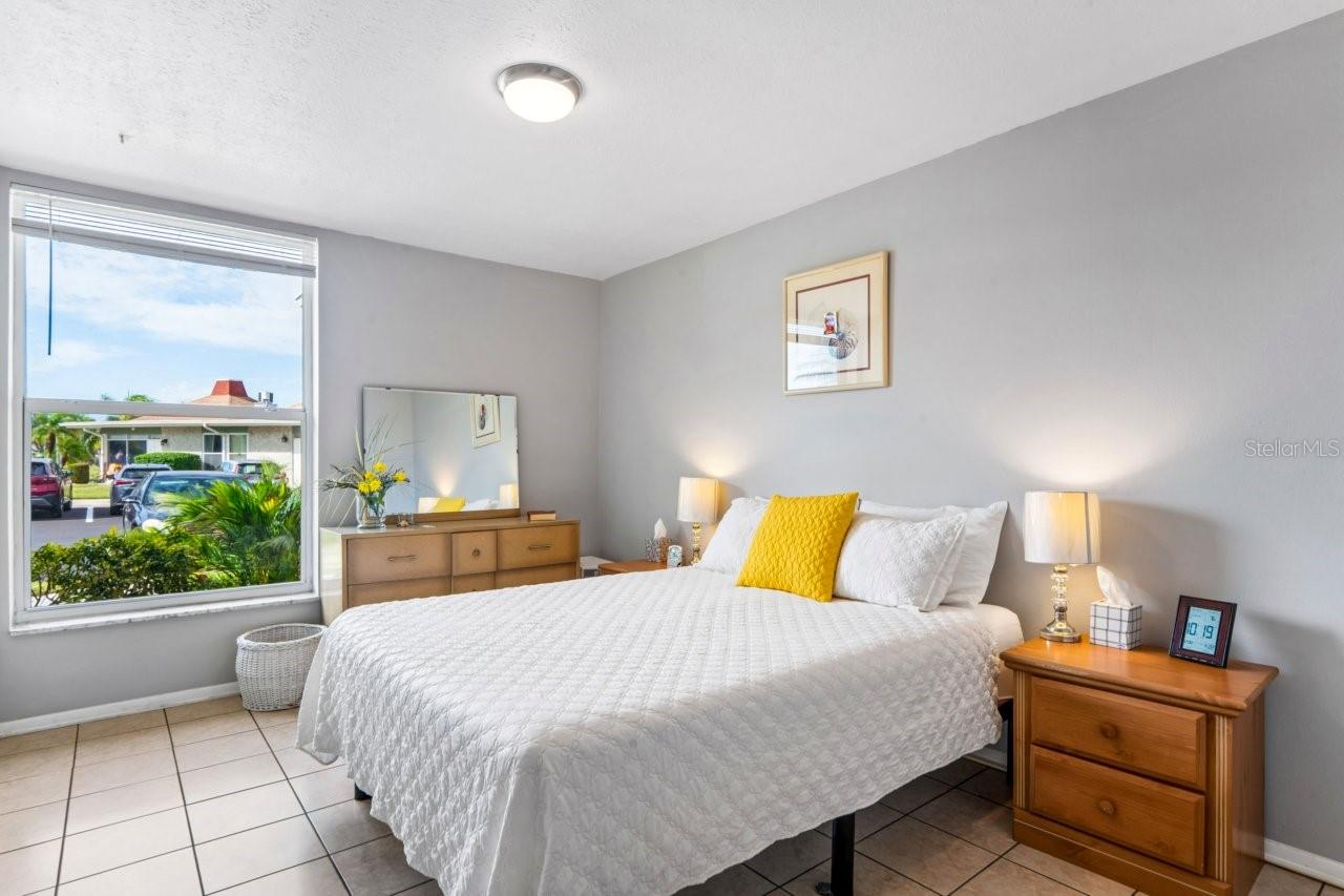 TAHITIAN GARDENS CONDO - Residential