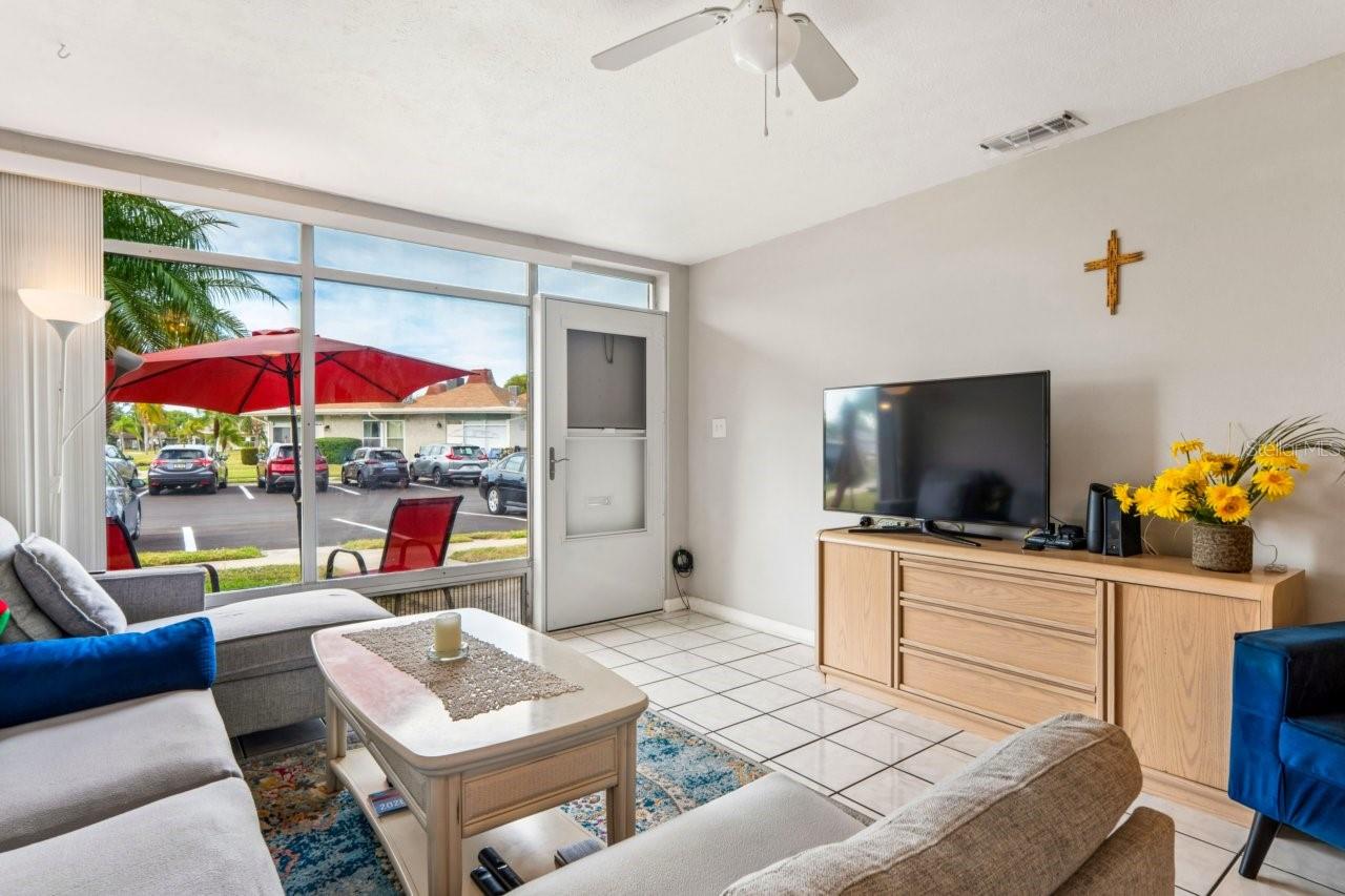 TAHITIAN GARDENS CONDO - Residential