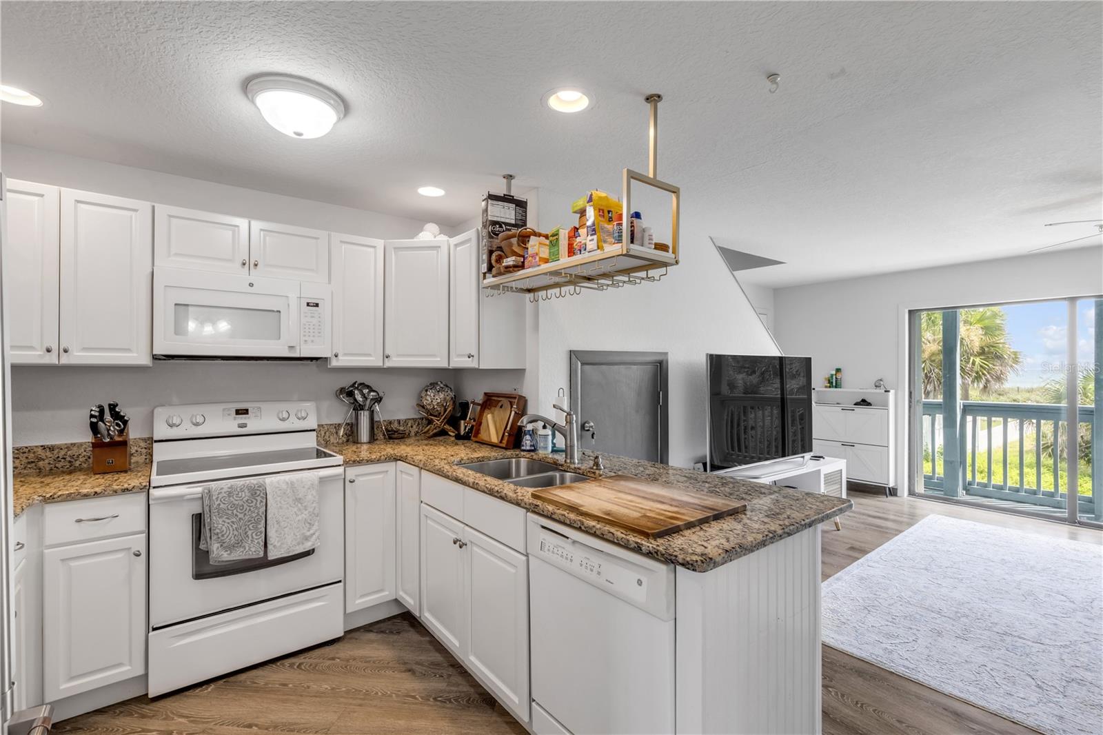 BETHUNE VOLUSIA BEACH - Commercial Sale