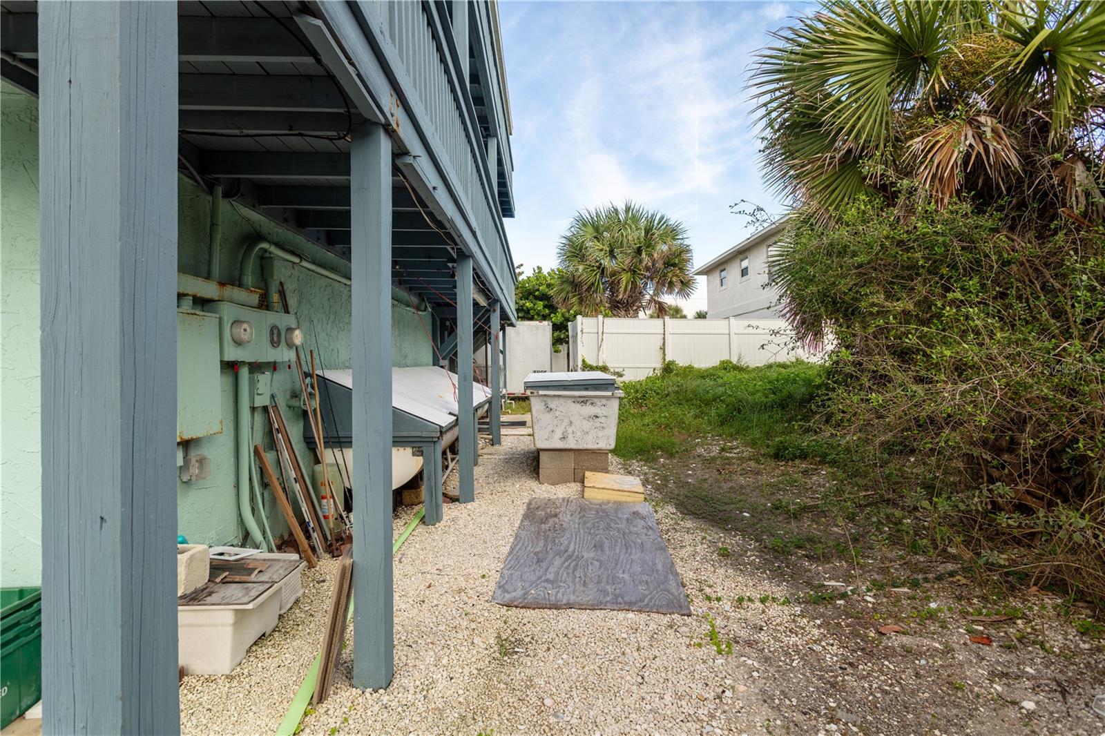 BETHUNE VOLUSIA BEACH - Commercial Sale