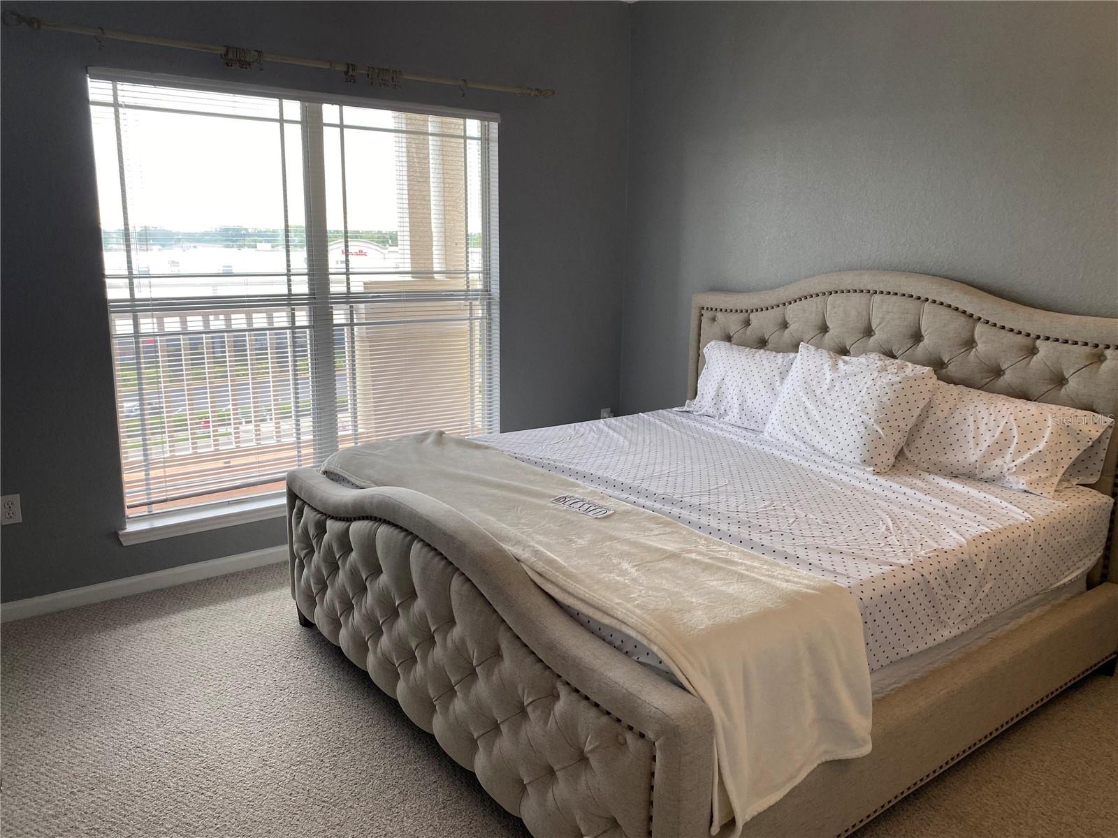 RESIDENCE AT RENAISSANCE - Residential