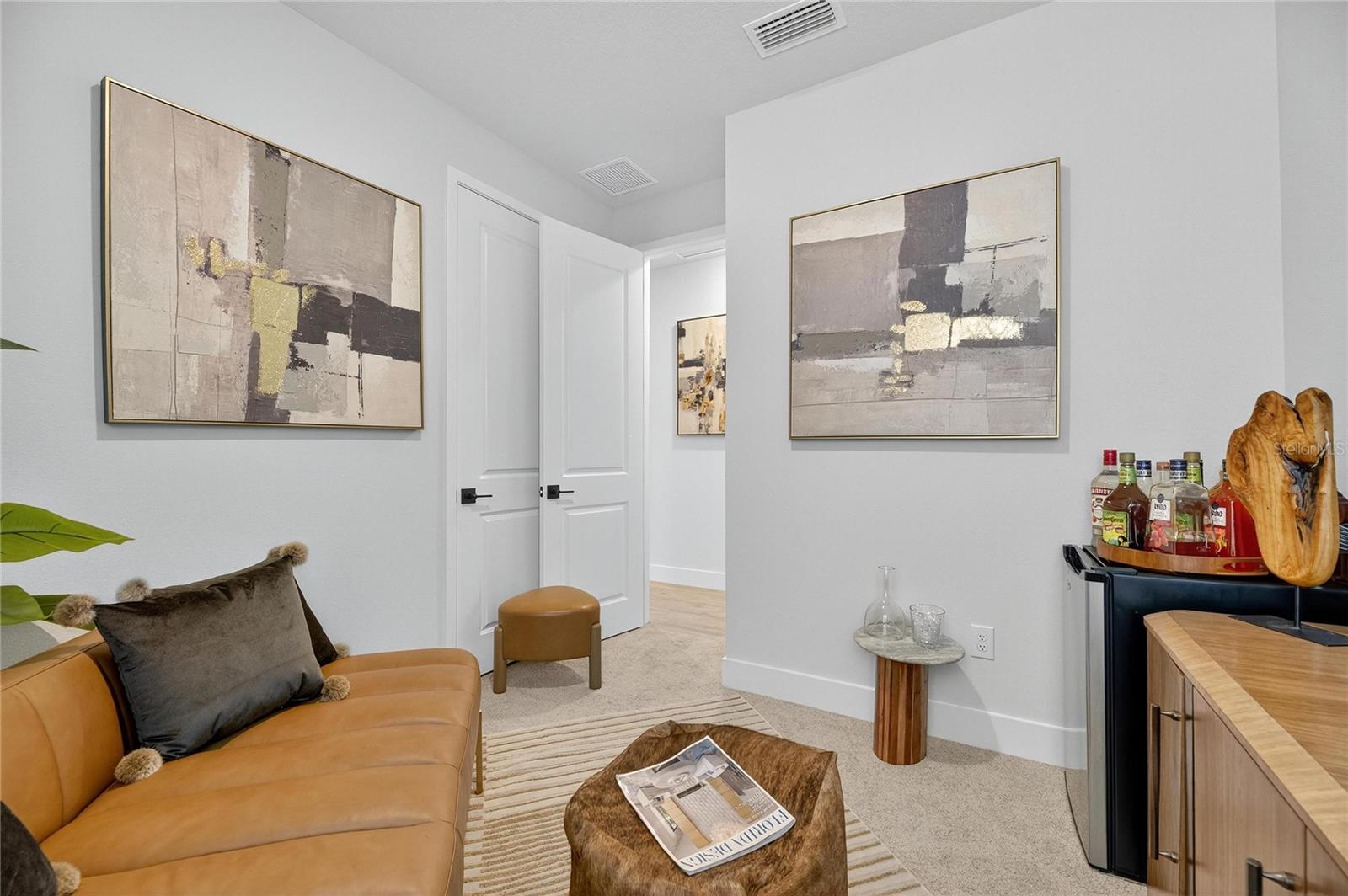 PENINSULA/RHODINE LK - Residential