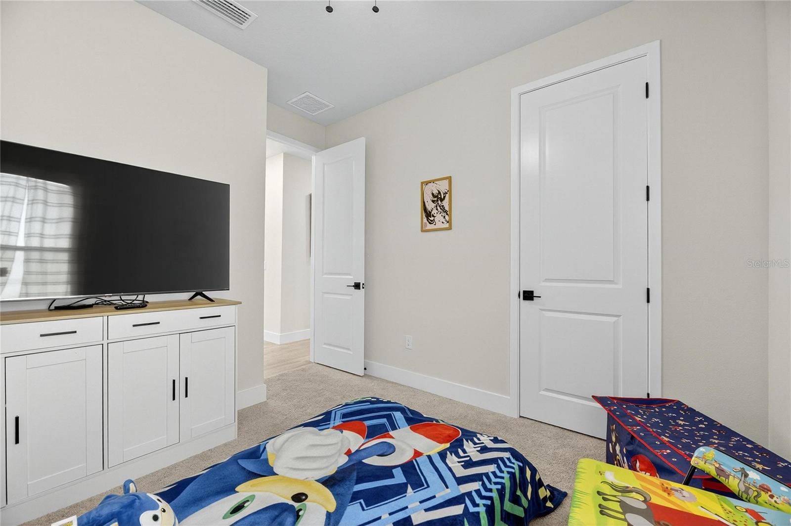 PENINSULA/RHODINE LK - Residential