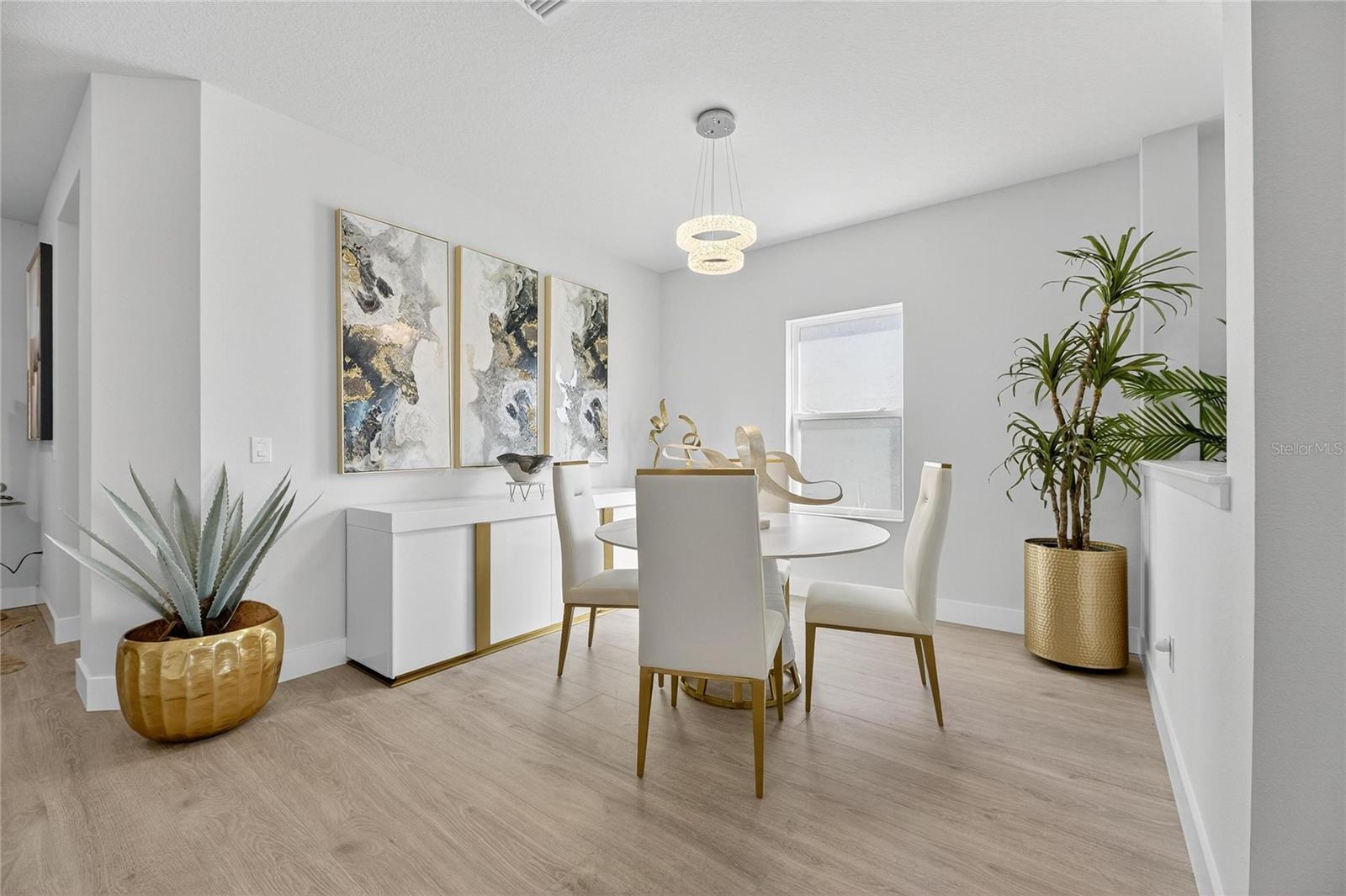 PENINSULA/RHODINE LK - Residential