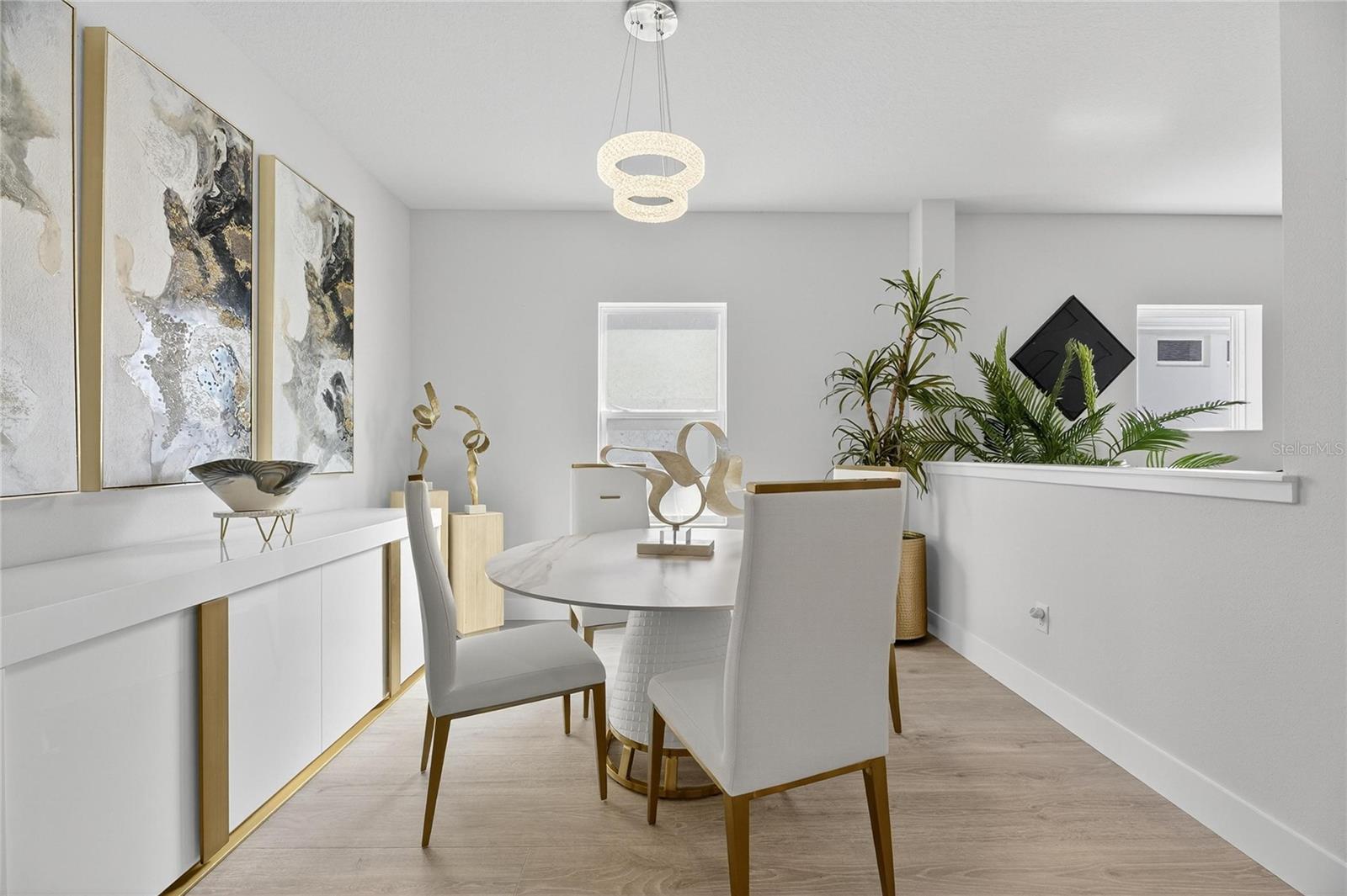 PENINSULA/RHODINE LK - Residential