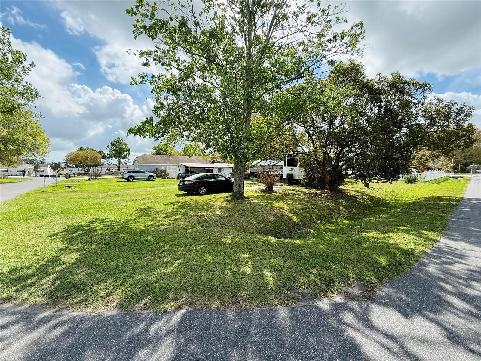 TROPICAL PARK UNIT 4 - Land