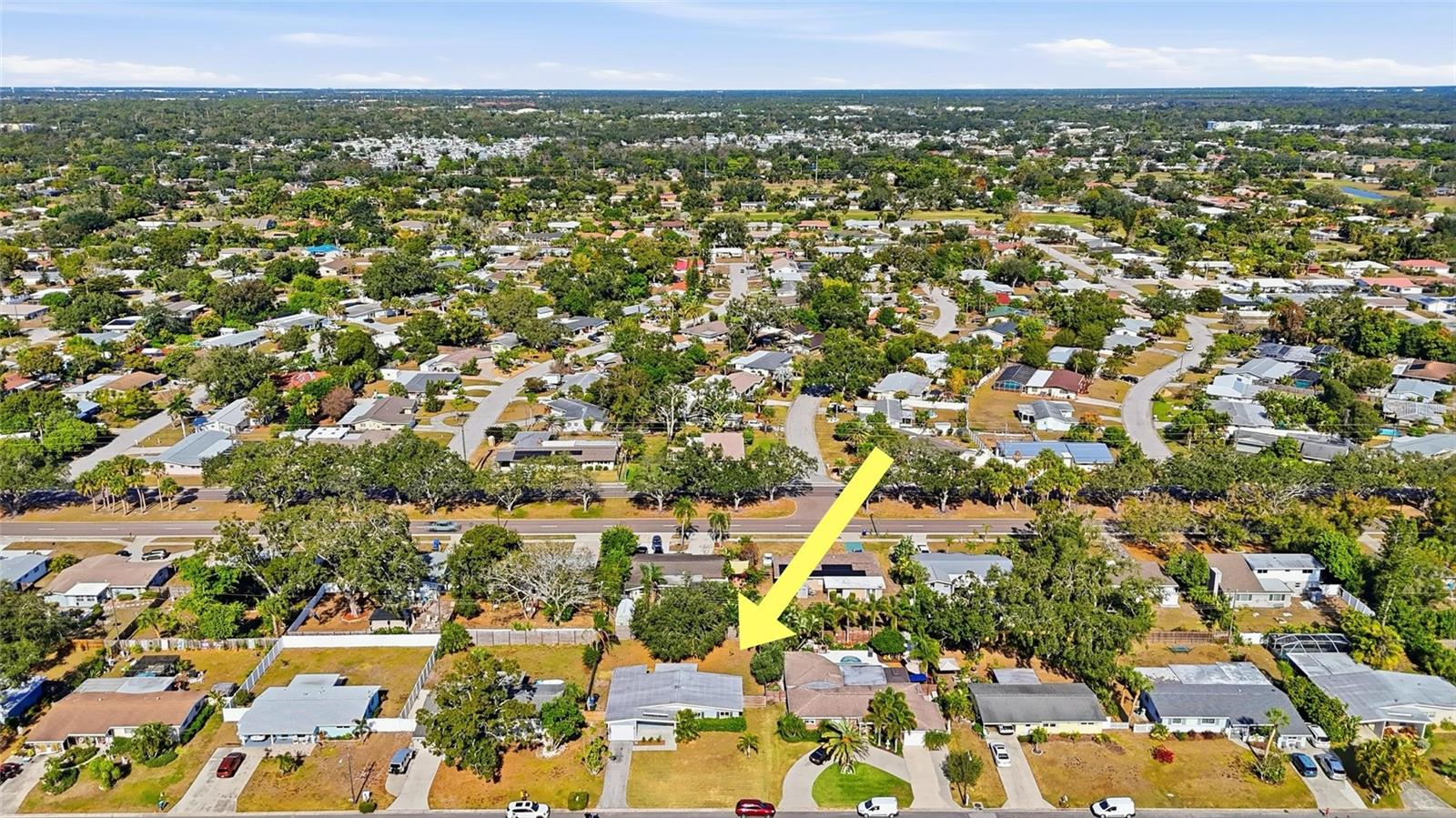 SOUTH GATE MANOR - Residential