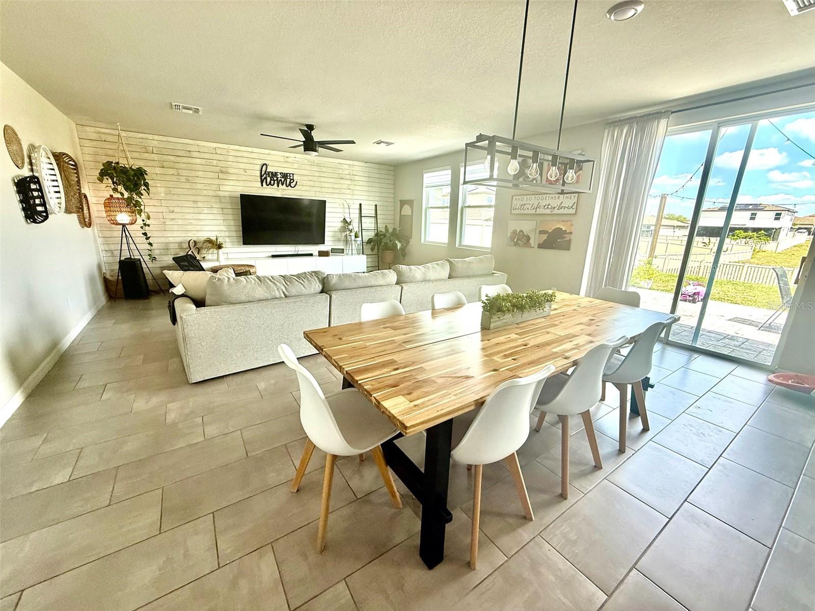 1513 CONGAREE STREET 1513