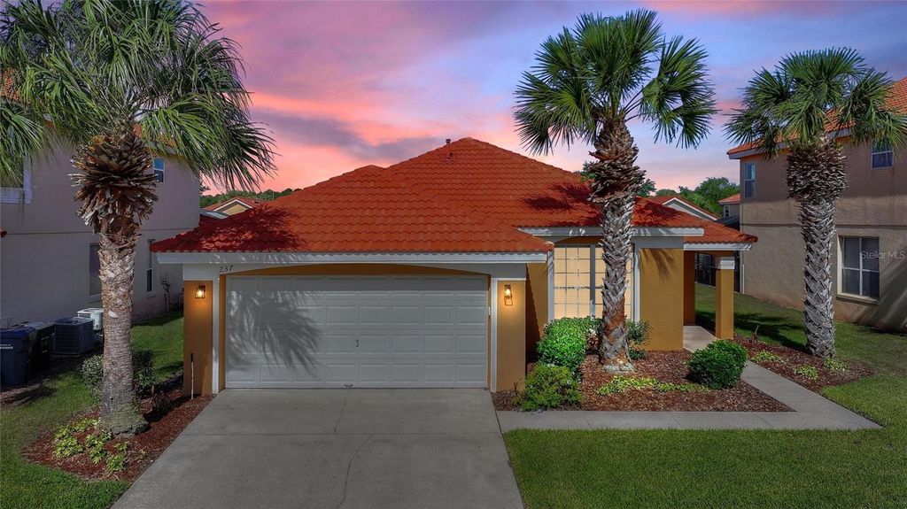 Photo of 237 Sevilla Avenue, Davenport, FL 33897 (MLS # O6401978)