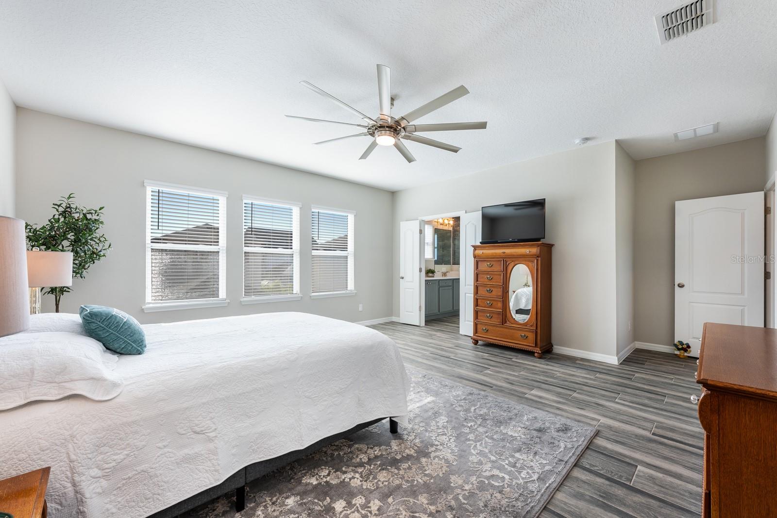 LAUREATE PARK PH 8 - Residential
