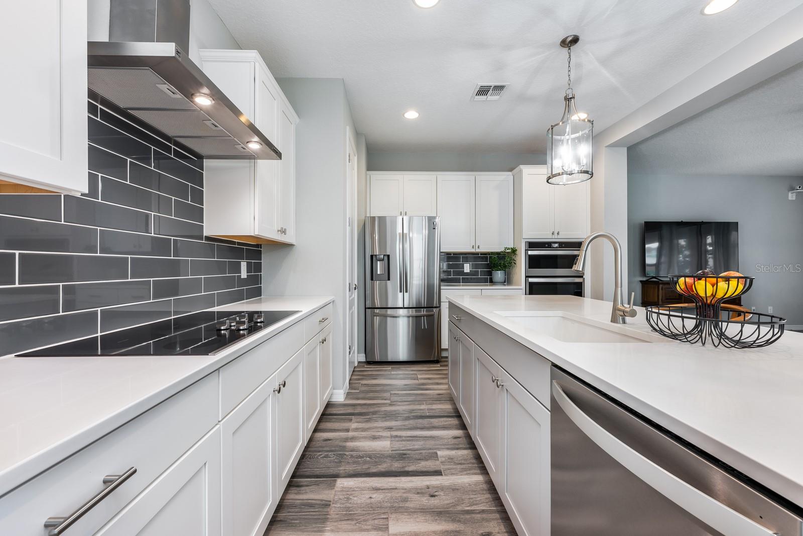 LAUREATE PARK PH 8 - Residential