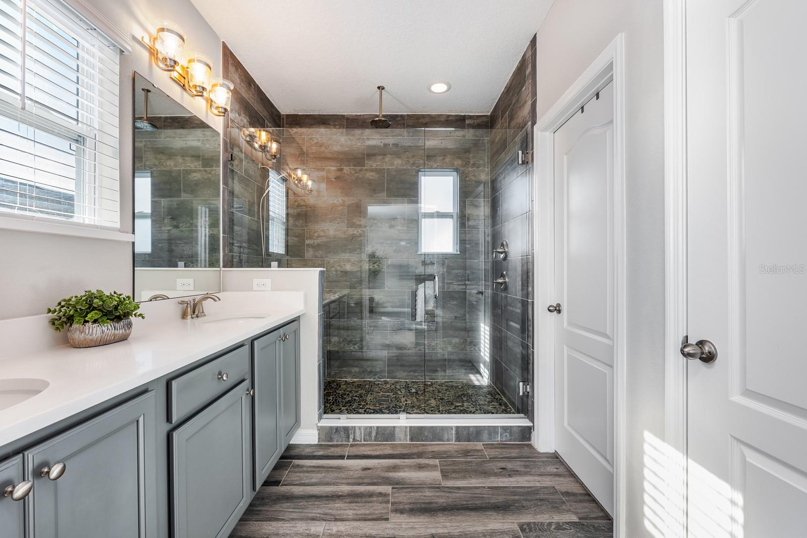 LAUREATE PARK PH 8 - Residential