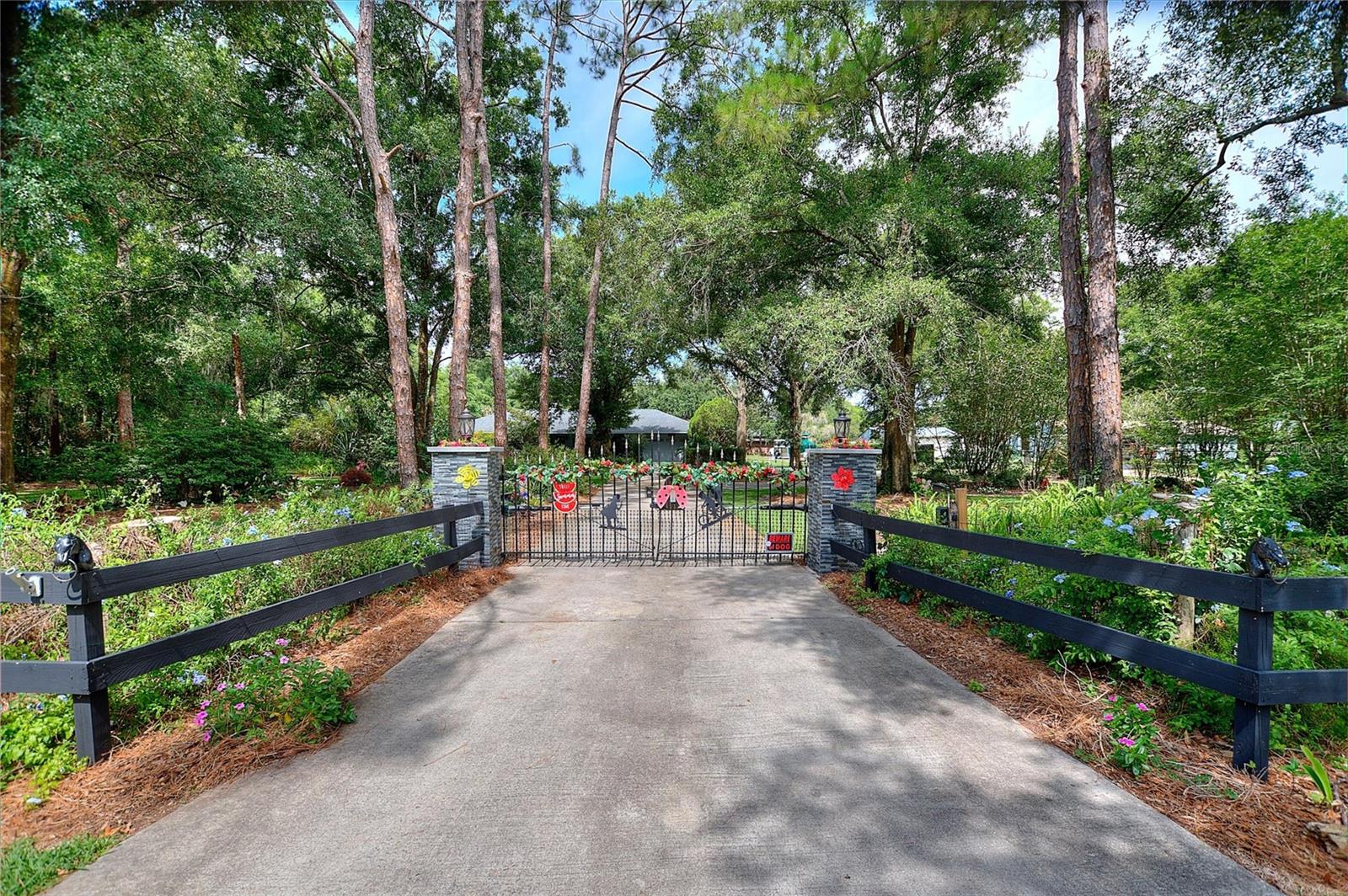 7 LAKE ARROWHEAD DRIVE