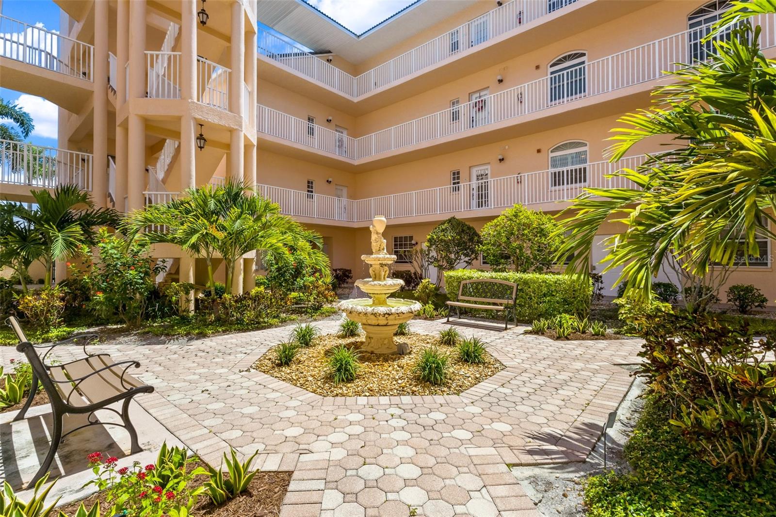 1402 GONDOLA PARK DRIVE 1402