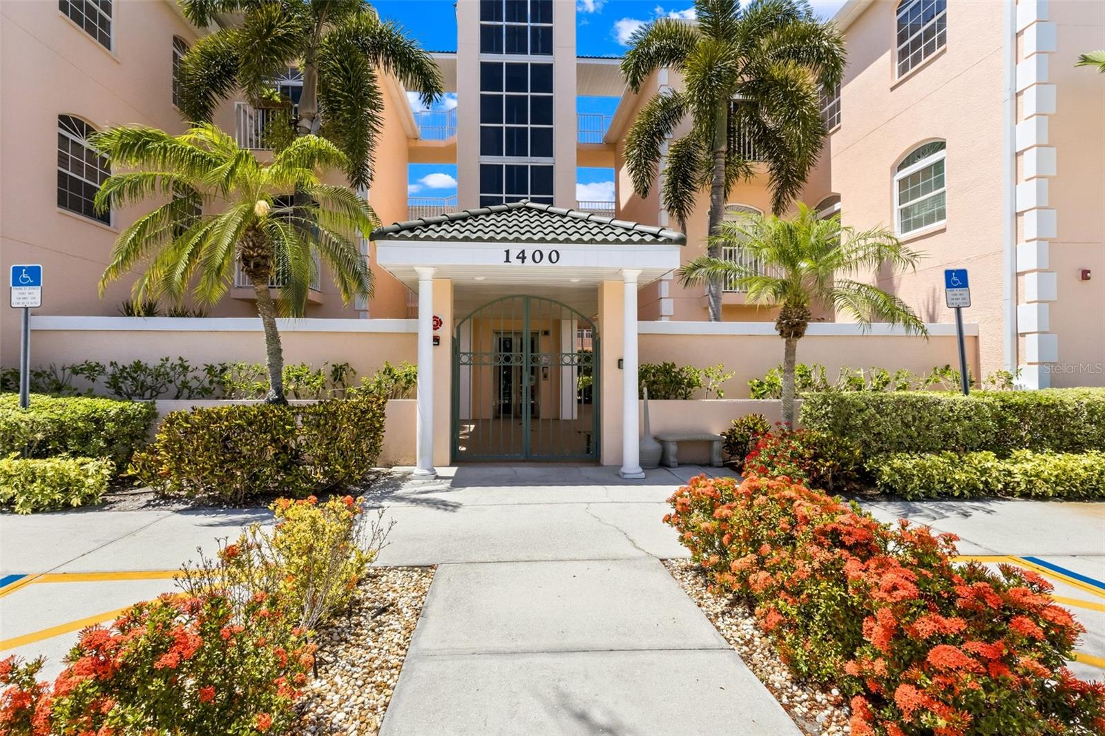 1402 GONDOLA PARK DRIVE 1402
