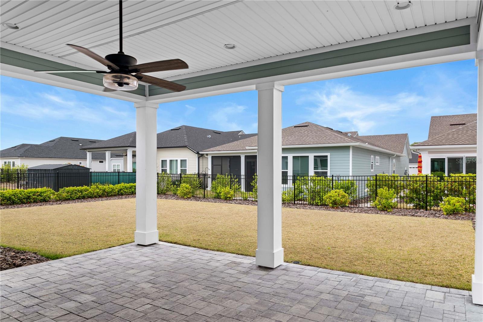 OAKMONT PH 2 PB 32 PG 30 - Residential Lease