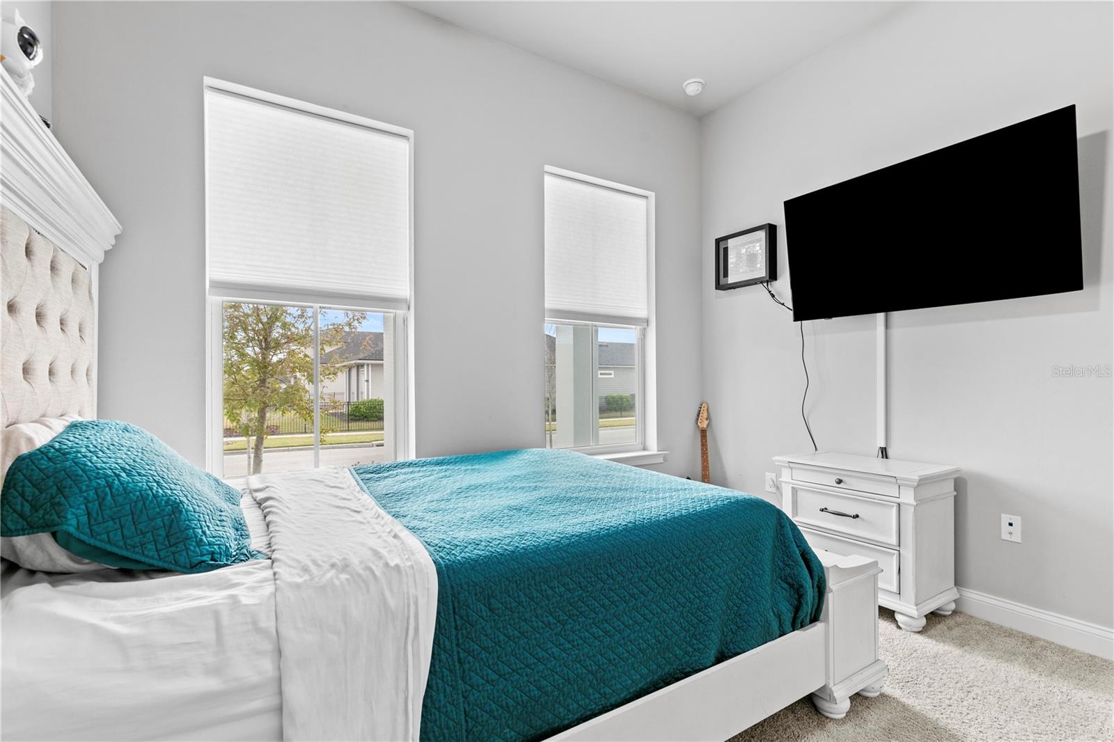 OAKMONT PH 2 PB 32 PG 30 - Residential Lease