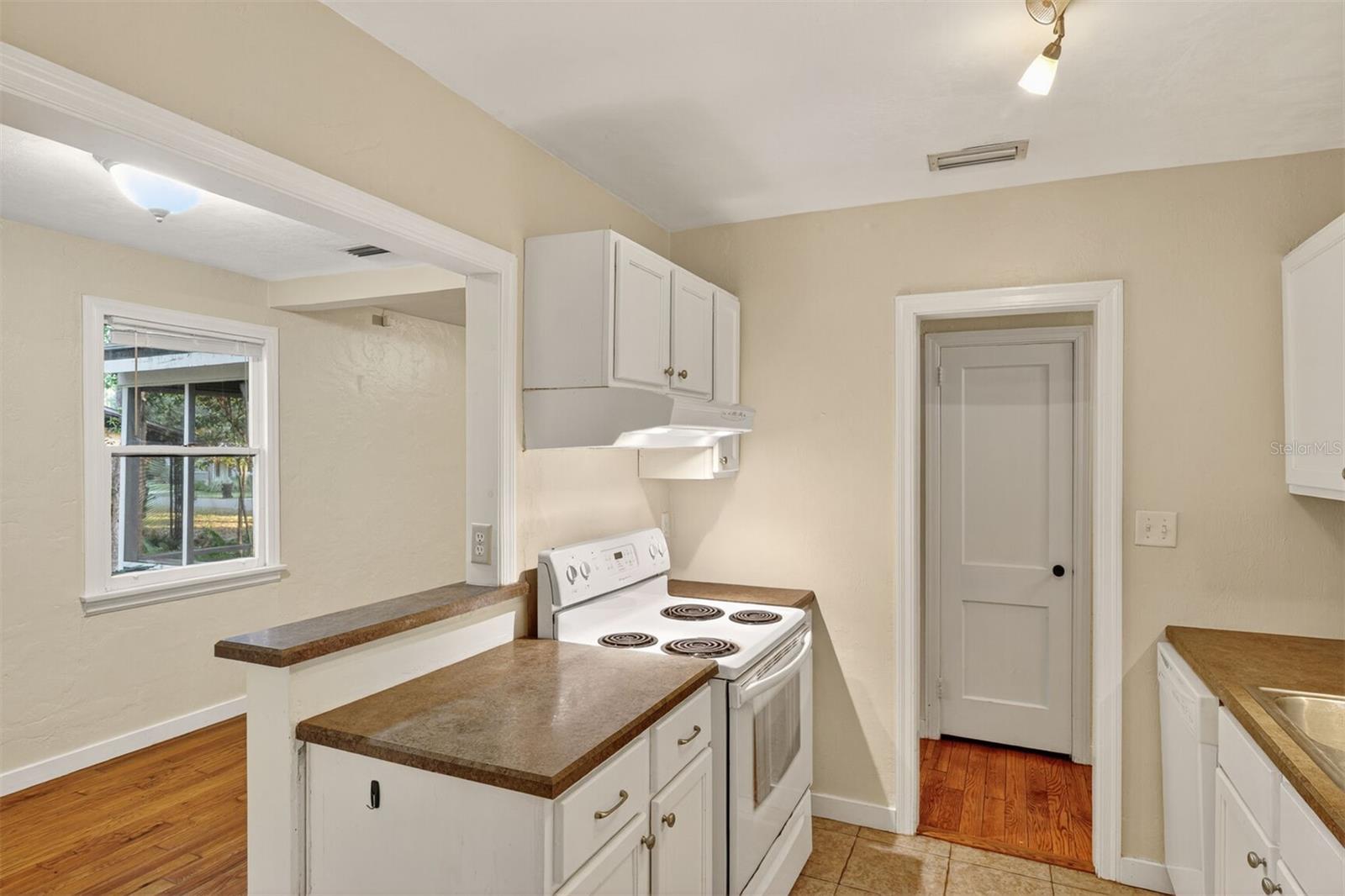 HIGHLAND PINES - Residential