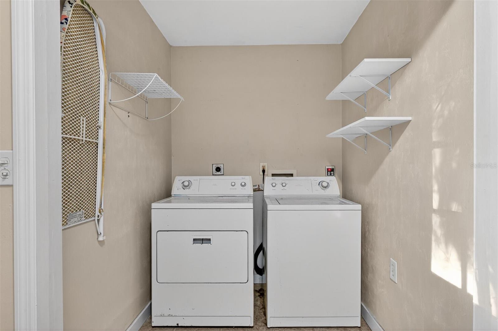 HIGHLAND PINES - Residential