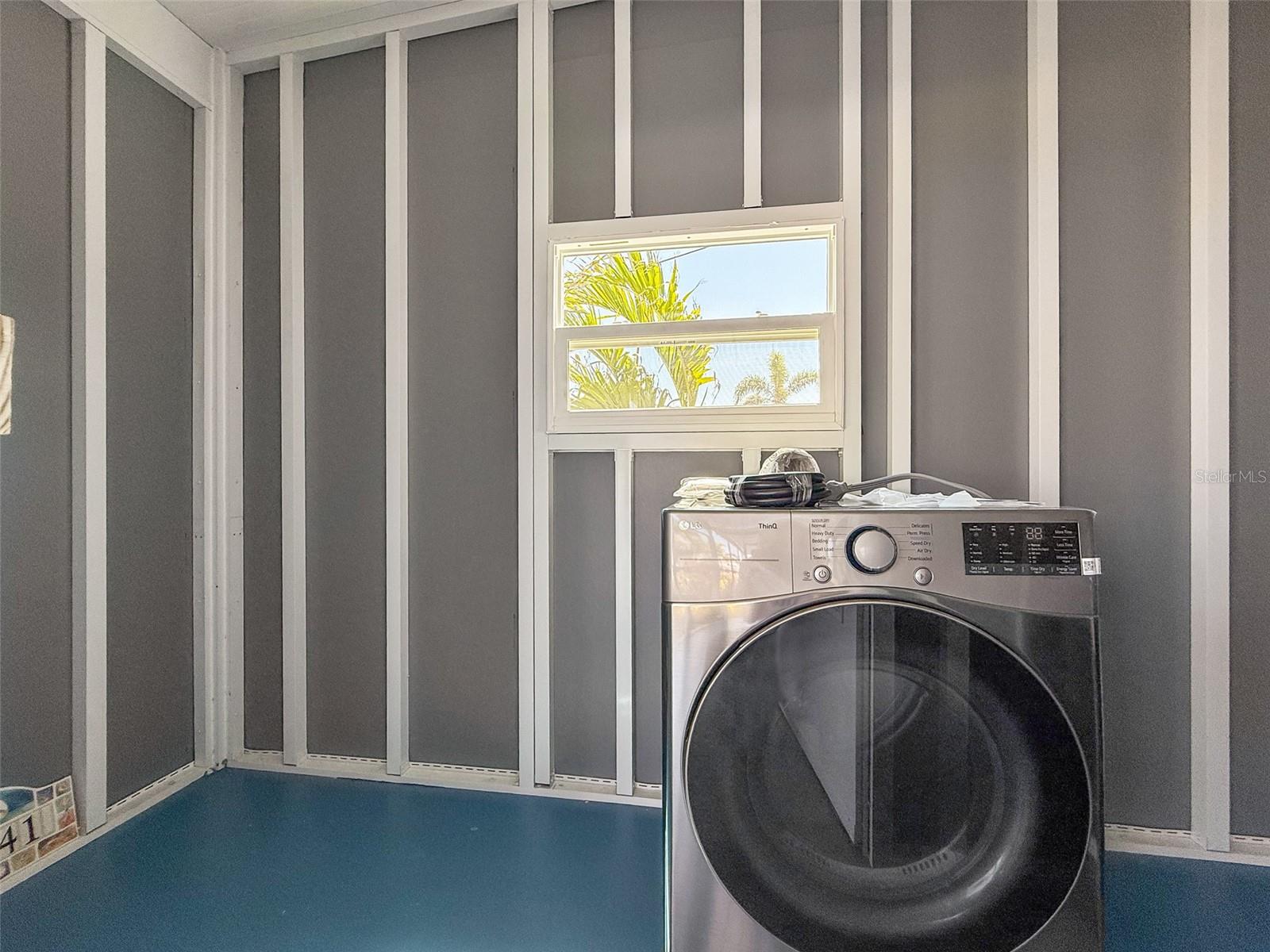 TRI-PAR ESTATES - Residential