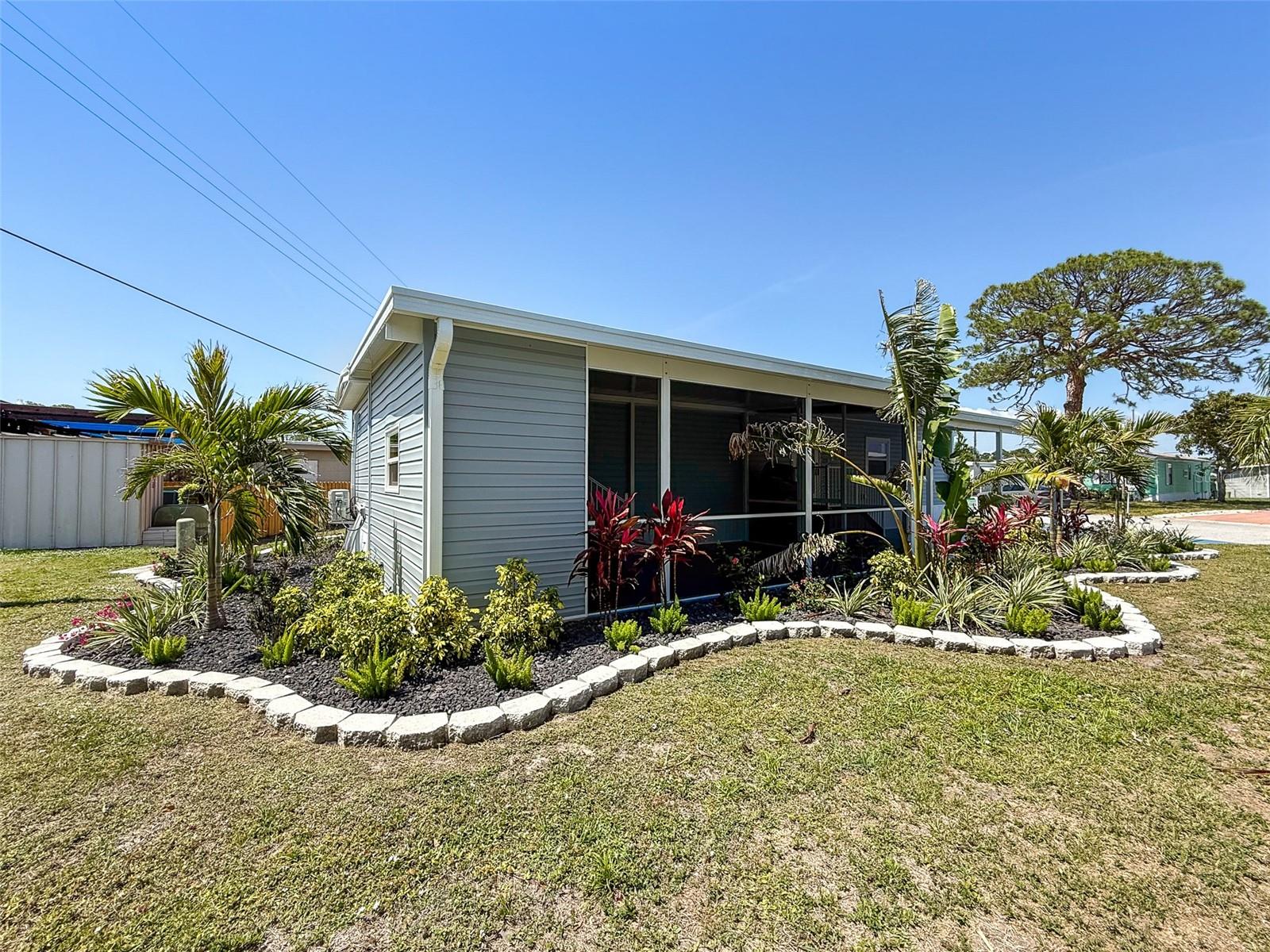 TRI-PAR ESTATES - Residential