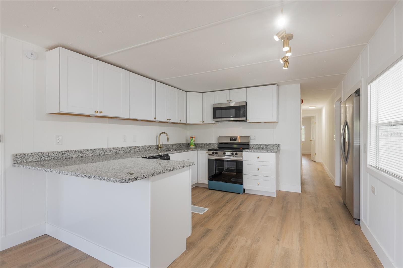 ORANGE BLOSSOM GARDENS UNIT 03 - Residential