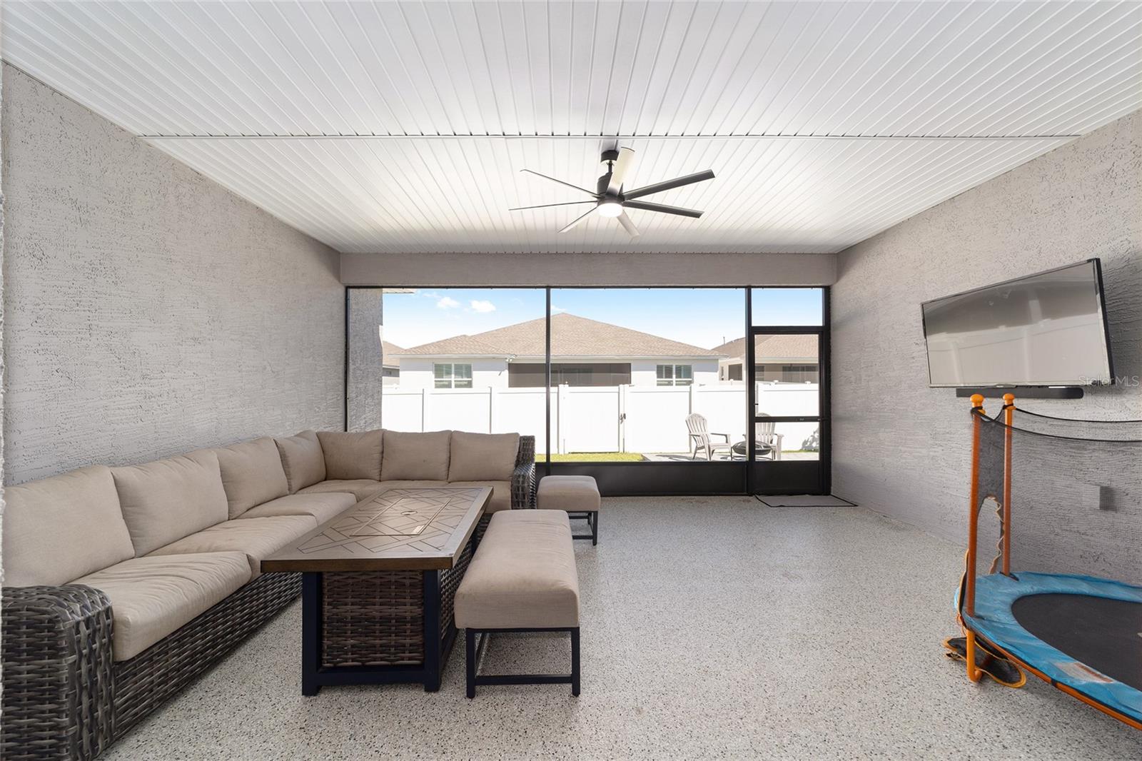 CALESA TOWNSHIP - Residential