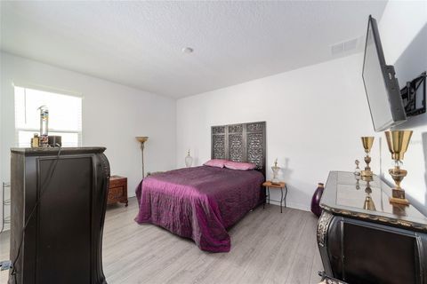 Tiny photo for 7233 SW 64th Street Road, Ocala, FL 34476 (MLS # OM721269)