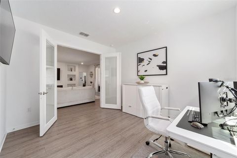 Tiny photo for 7233 SW 64th Street Road, Ocala, FL 34476 (MLS # OM721269)