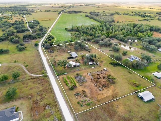 NO SUBDIVISION - Residential