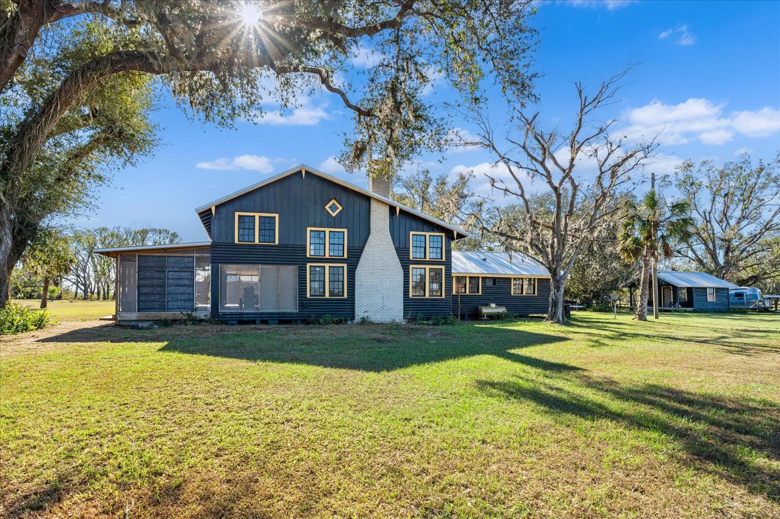 NO SUBDIVISION - Residential