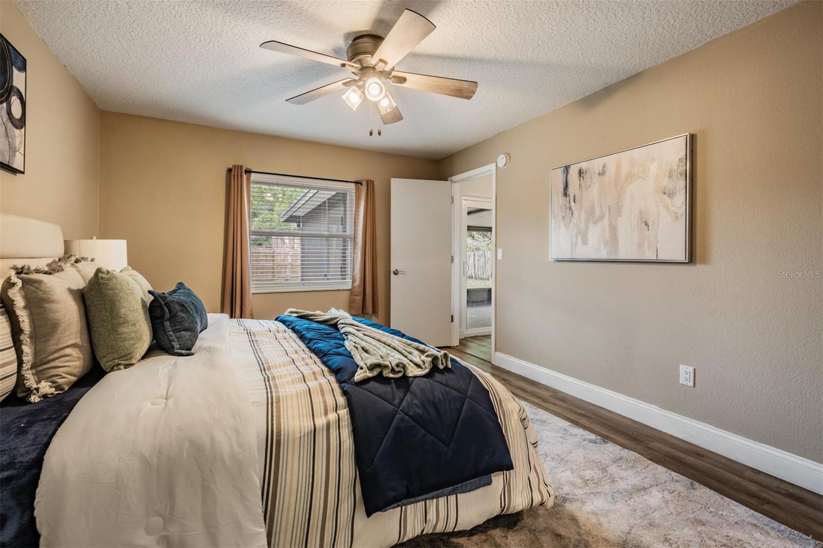 CARROLLWOOD MEADOWS UNIT VI SE - Residential