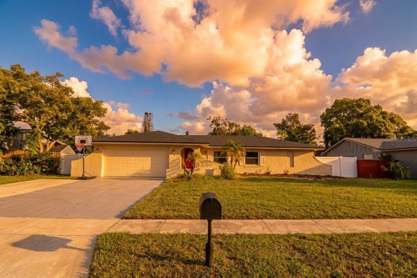 2217 SUSSEX RD, WINTER PARK, FL 32792 - Image b0a85fab0ea7aaa9de78b50313c1942a/3256205051