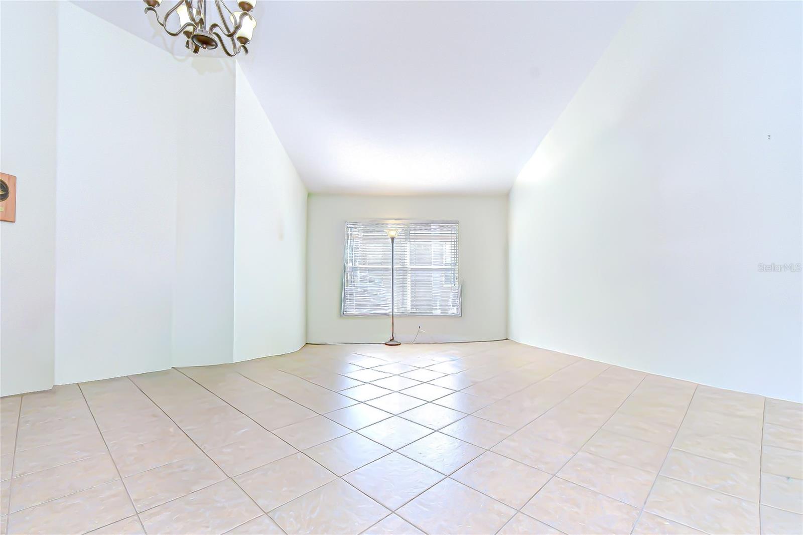 VILLAROSA L - Residential