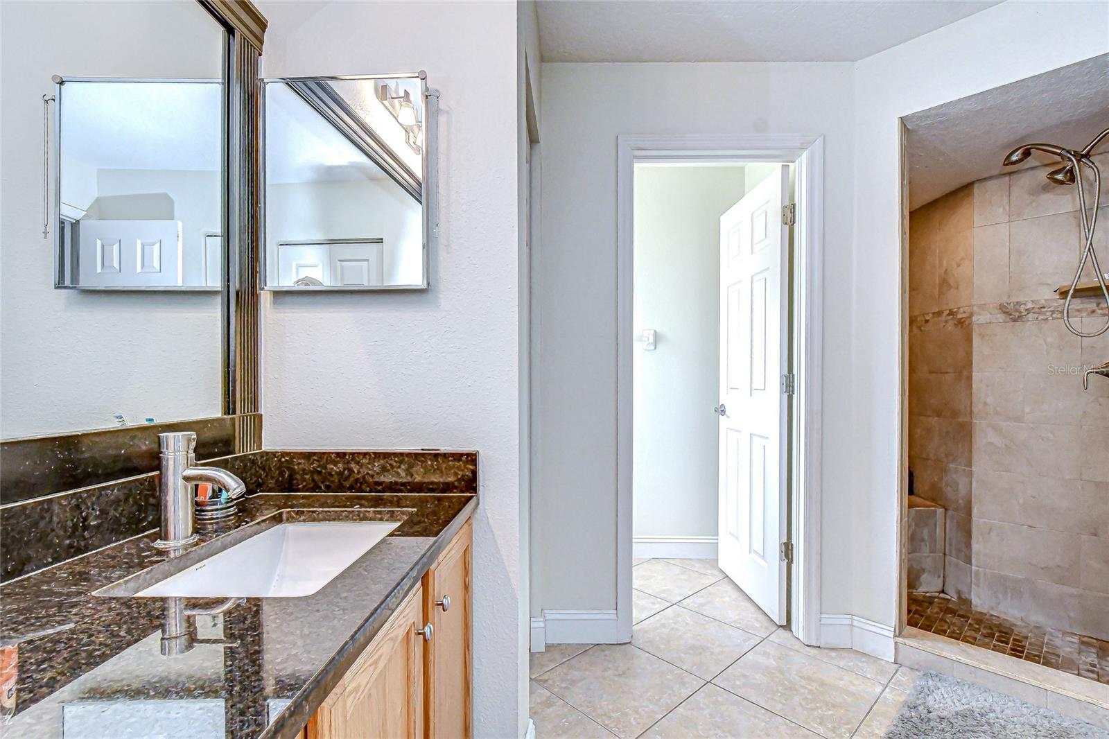 VILLAROSA L - Residential