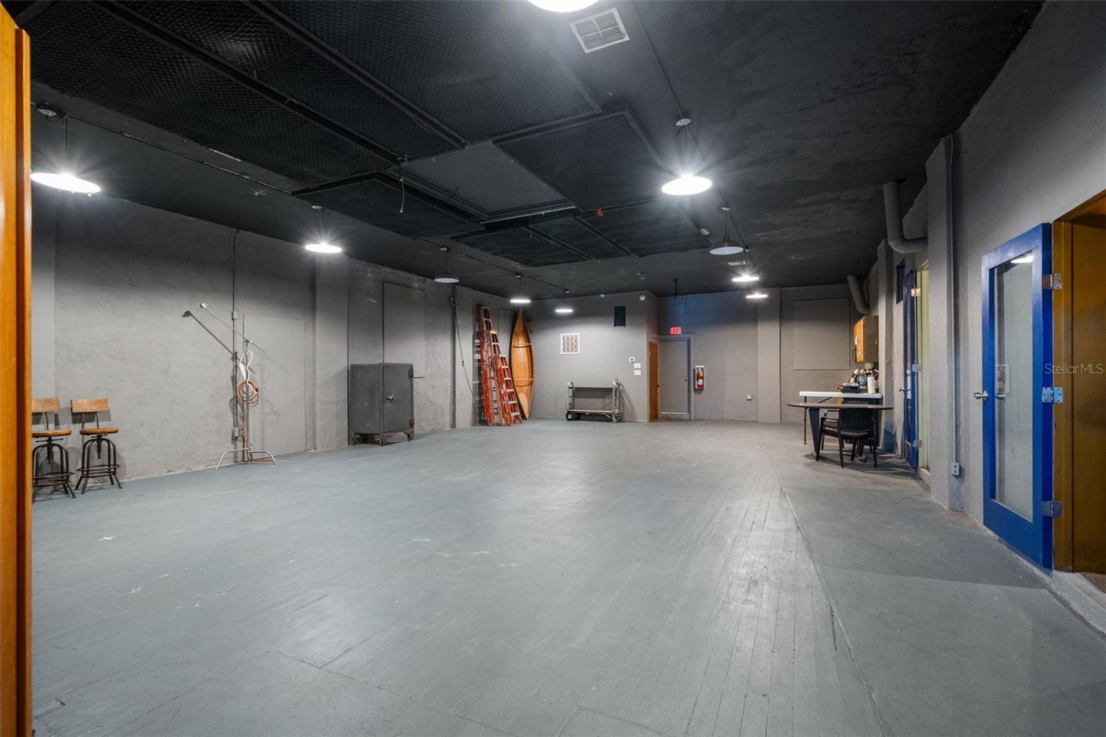 NORTH PARK - Commercial Sale