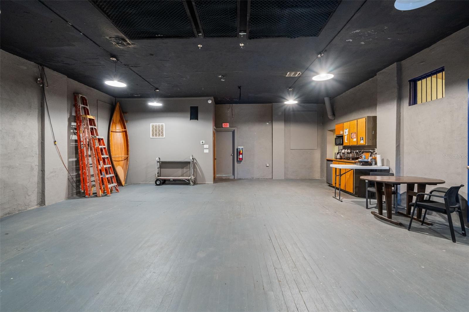 NORTH PARK - Commercial Sale