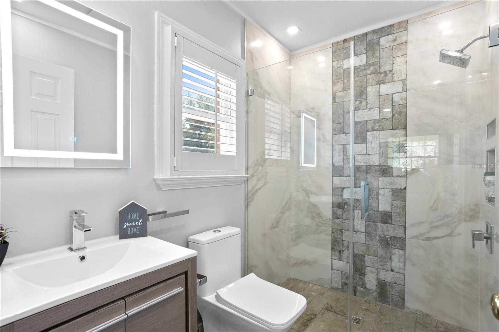 AVILA UNIT 4 - Residential