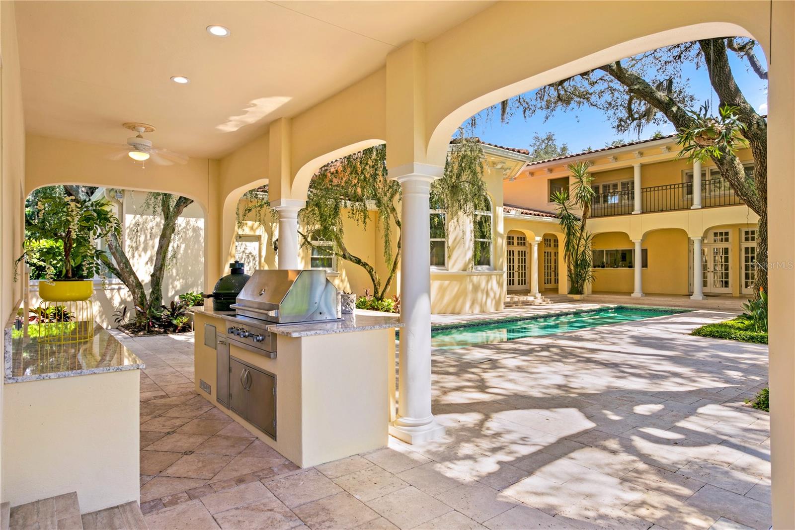 AVILA UNIT 4 - Residential