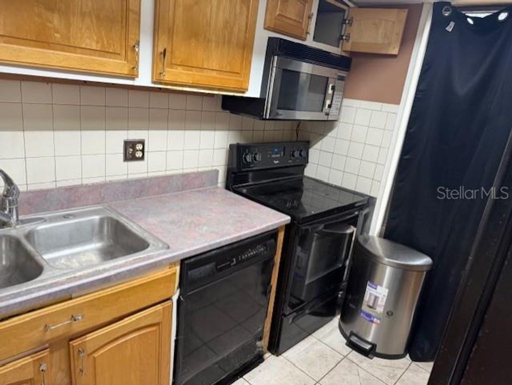 Photo of 30 Moree Loop #37, Winter Springs, FL 32708 (MLS # O6350135)