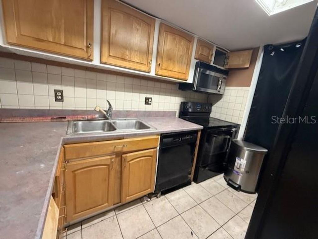 Photo of 30 Moree Loop #37, Winter Springs, FL 32708 (MLS # O6350135)