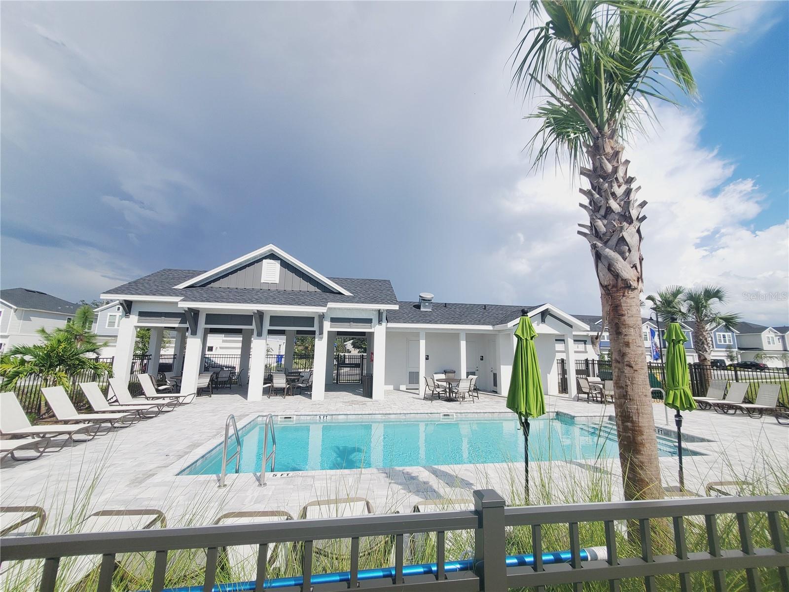 LAKE MDW LNDG - Residential Lease