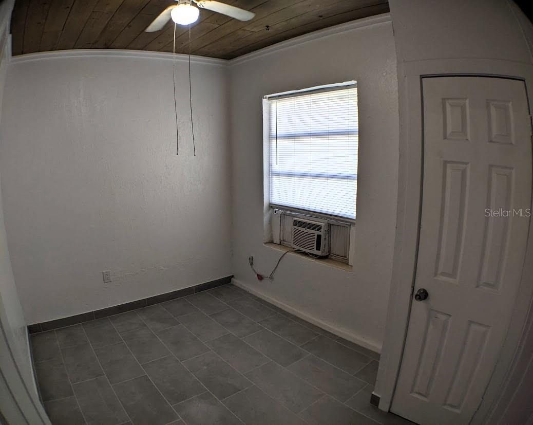 VENICE HOMESITE CO - Residential Lease