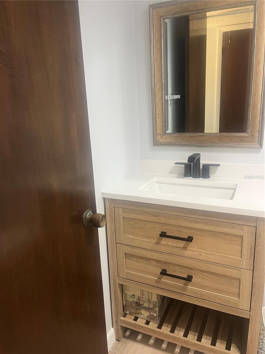 CROWN OAKS - Residential Lease