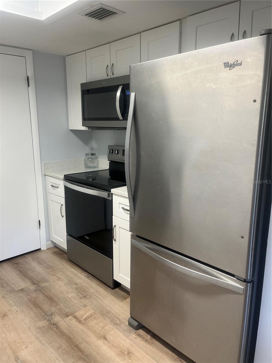 CROWN OAKS - Residential Lease