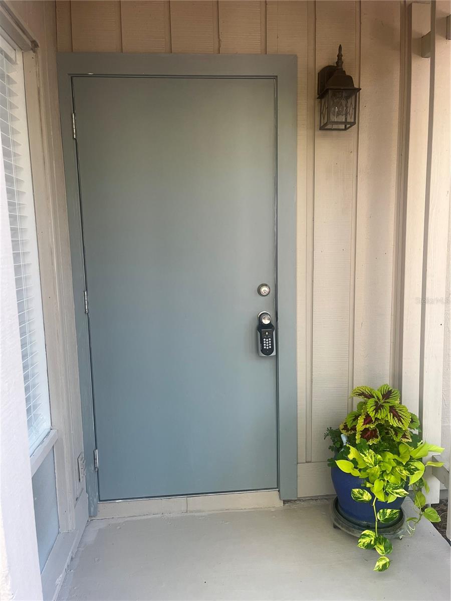 CROWN OAKS - Residential Lease