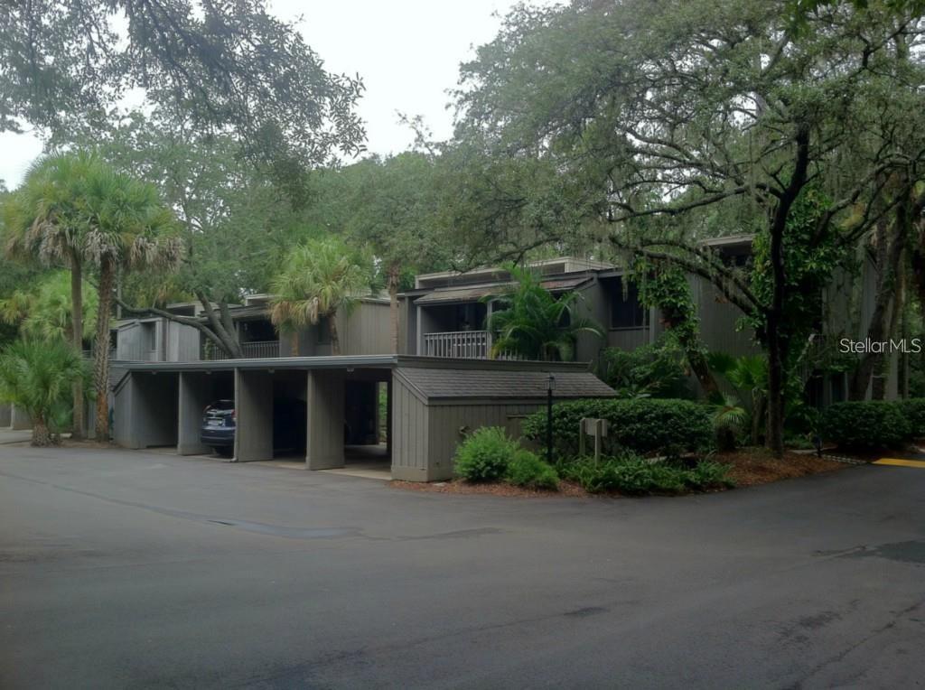 CROWN OAKS - Residential Lease