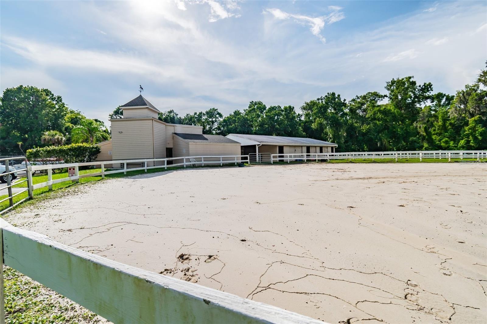 CROWN OAKS - Residential Lease