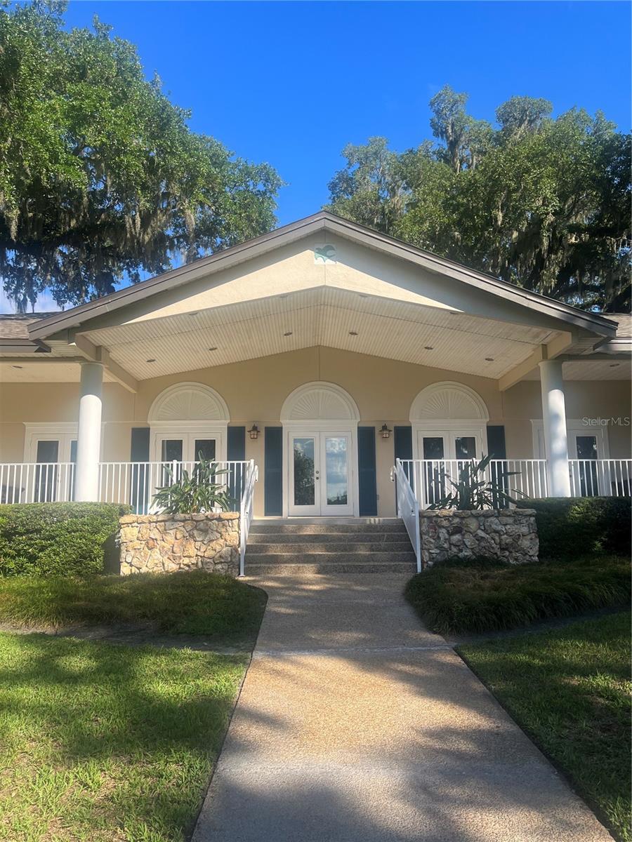 CROWN OAKS - Residential Lease