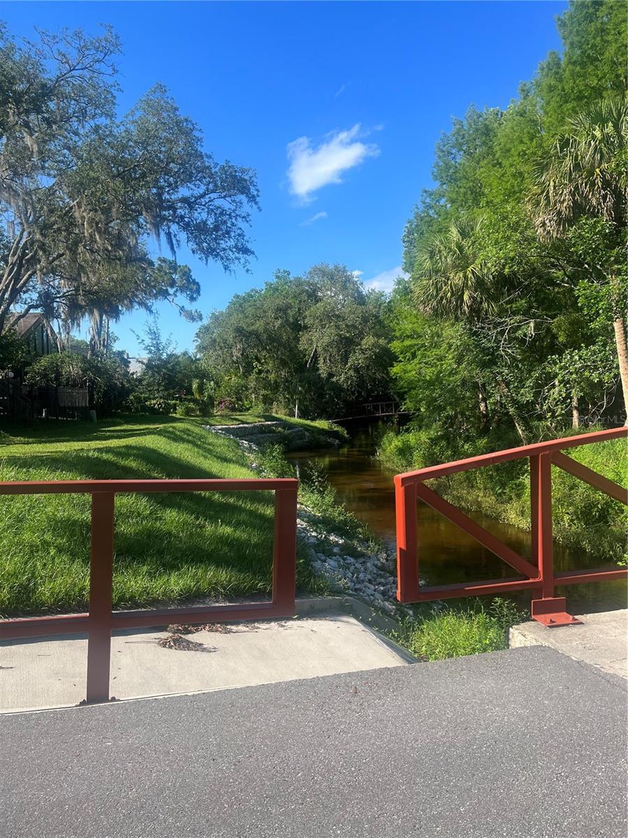 CROWN OAKS - Residential Lease